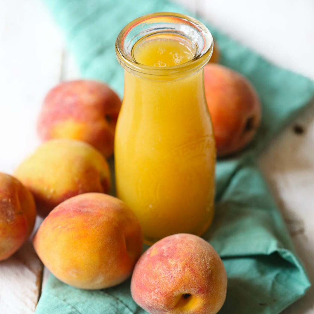 Minute Homemade Peach Syrup: Easy Recipe & Uses